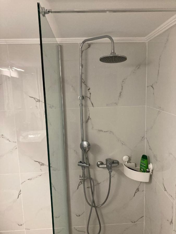 Great Apartment With Terrace In Central Aten Exteriör bild
